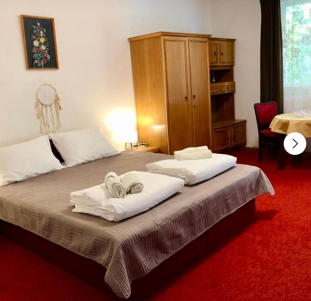 Villa Aura Hévíz 外观 照片